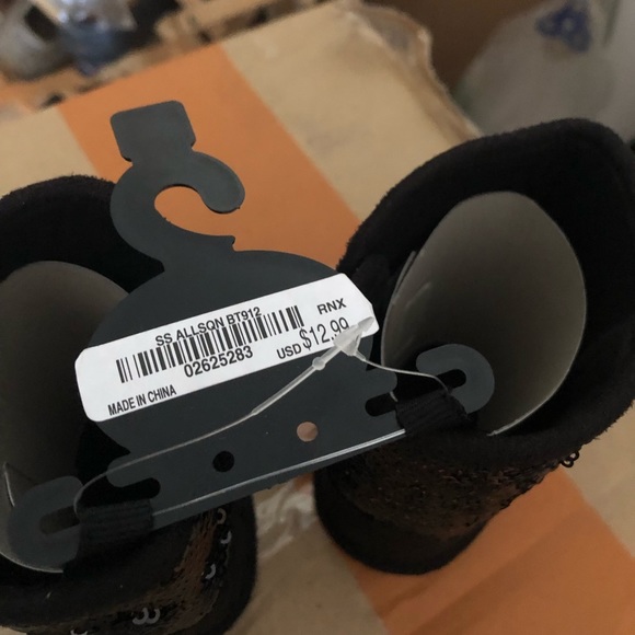 Girls Hot Pink & Black Sparkle Boots - Picture 6 of 6